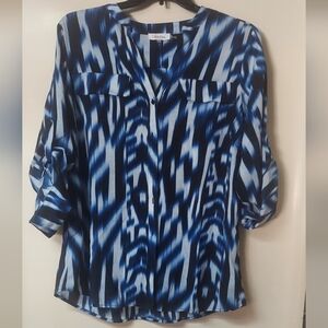 Calvin Klein Women's Navy and White Abstract Blouse